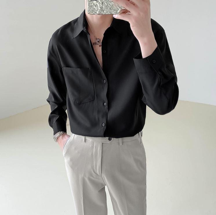 ESSENTIALS BUTTON-UP COLLAR SHIRT