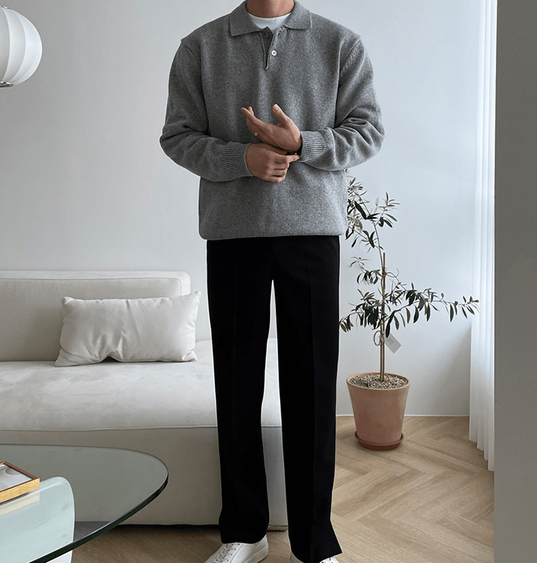 KNITTED COLLAR QUARTER BUTTON-UP SWEATER