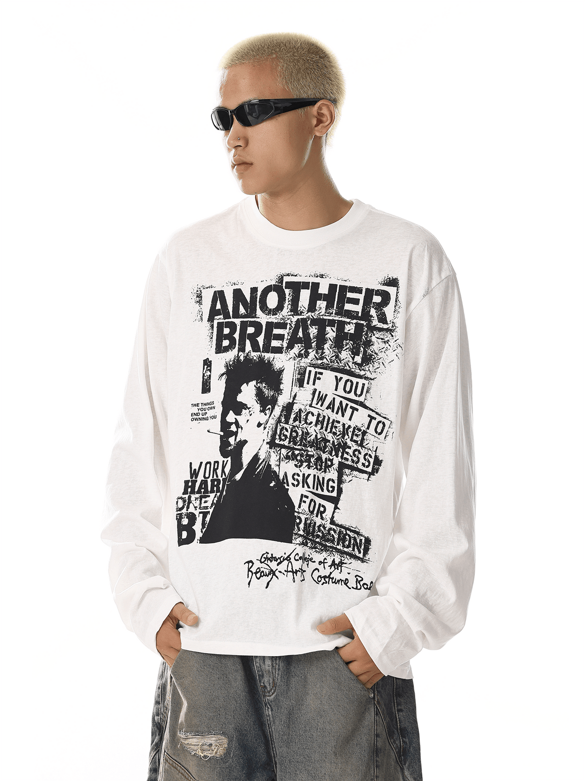 RT No. 32704 WHITE GRAPHIC PRINT LONGSLEEVE