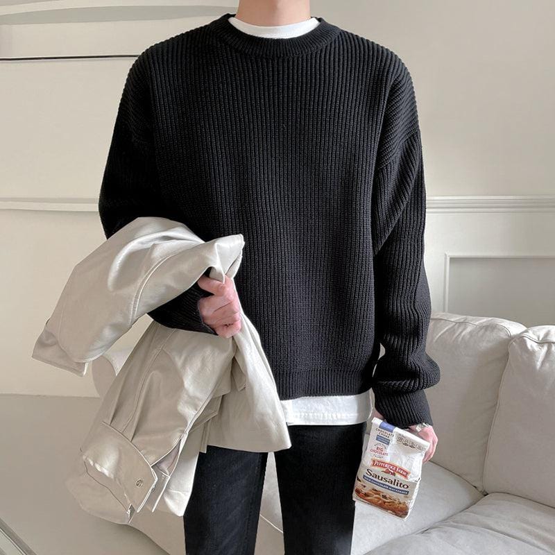 KNITTED SWEATER