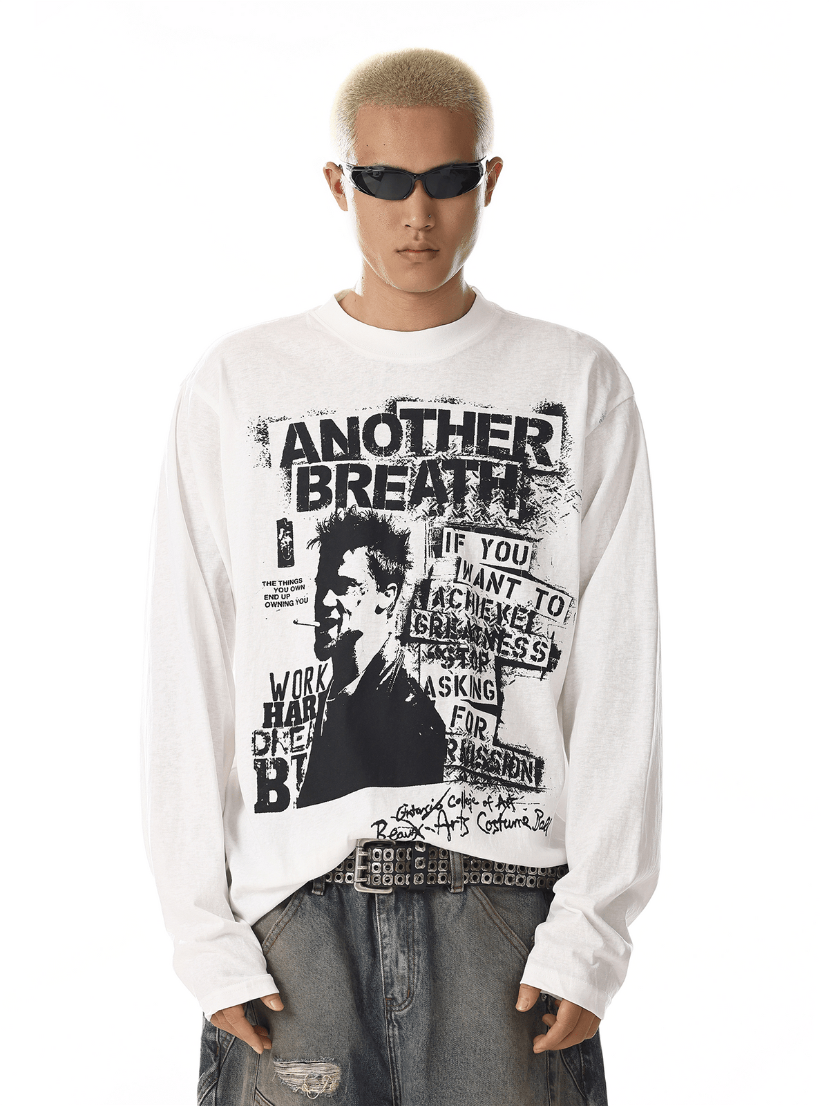 RT No. 32704 WHITE GRAPHIC PRINT LONGSLEEVE