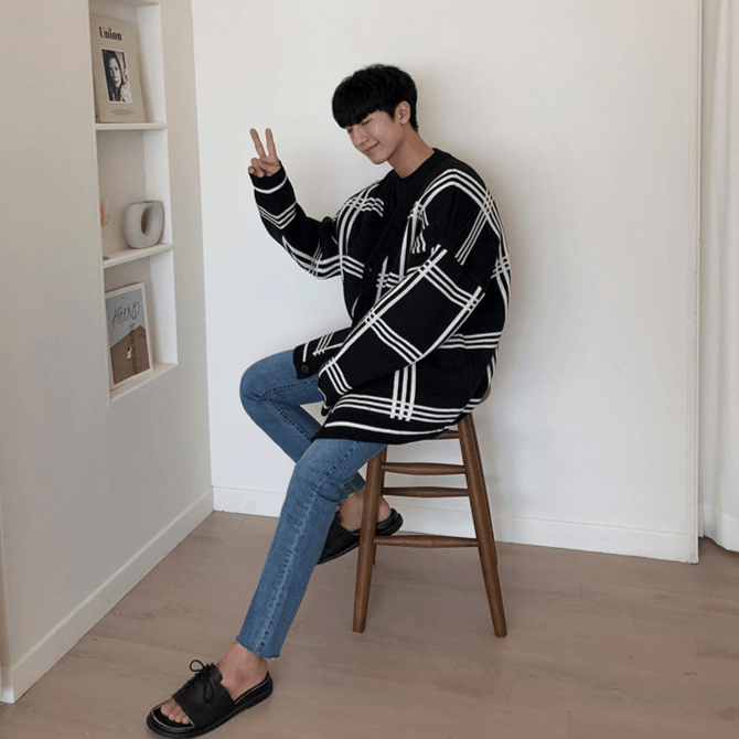 URBAN KNIT CARDIGAN