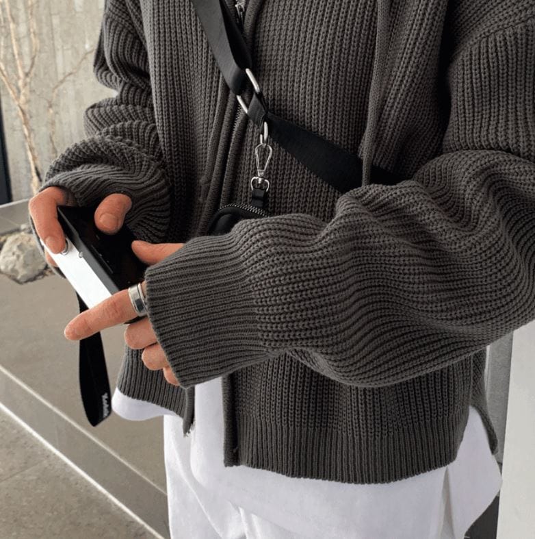 CHARCOAL KNITTED ZIP-UP HOODIE