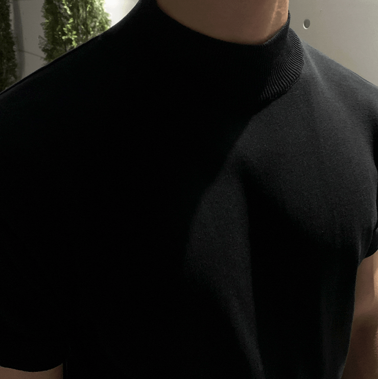 KNIT MOCK NECK SHORT SLEEVE
