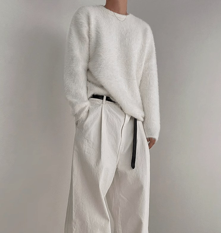 MOHAIR KNITTED ROUND NECK SWEATER