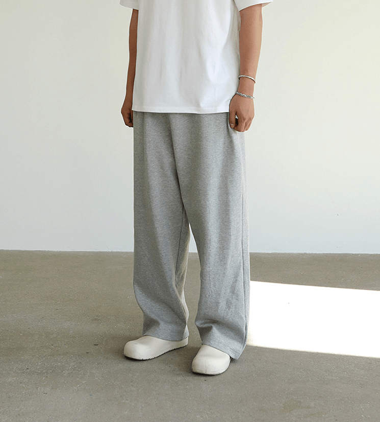 WIDE SWEATPANTS