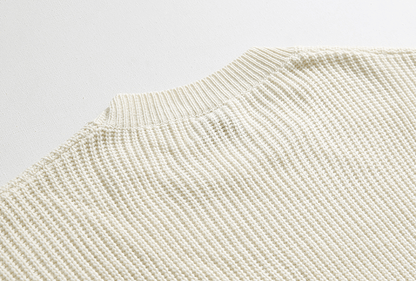 KNITTED ROUND NECK SWEATER