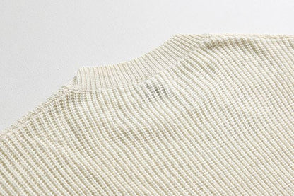 KNITTED PULLOVER ROUND NECK SWEATER