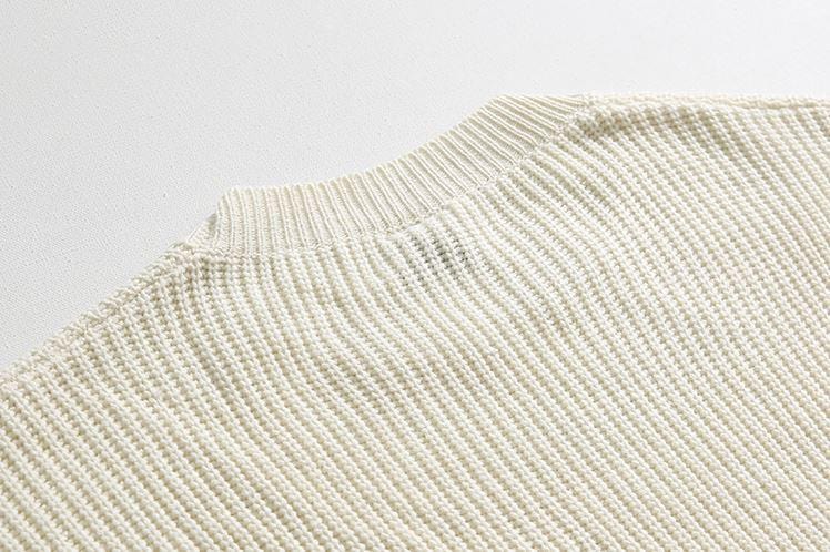 KNITTED PULLOVER ROUND NECK SWEATER