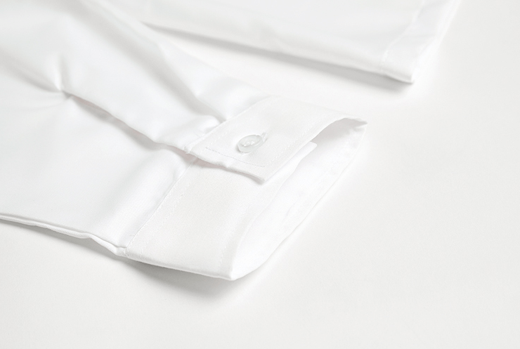 V-NECK COLLAR SHIRT