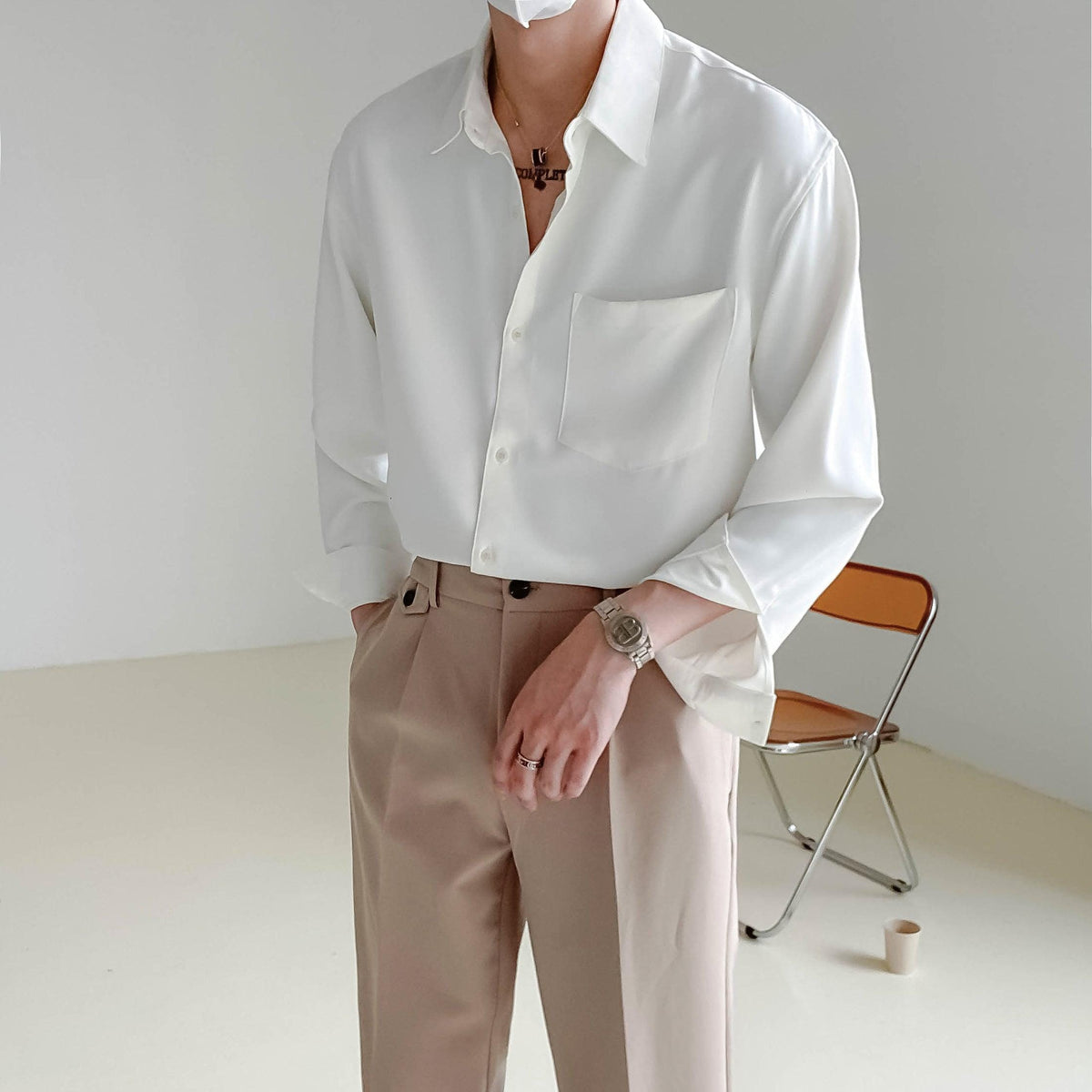 ESSENTIALS BUTTON-UP COLLAR SHIRT