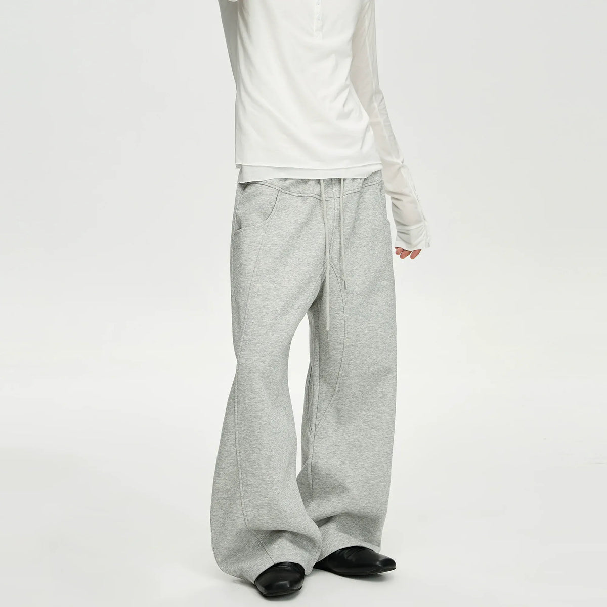 RT No. 40834 YORU SCIMITAR STRAIGHT SWEATPANTS