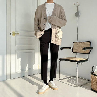 KNITTED CARDIGAN