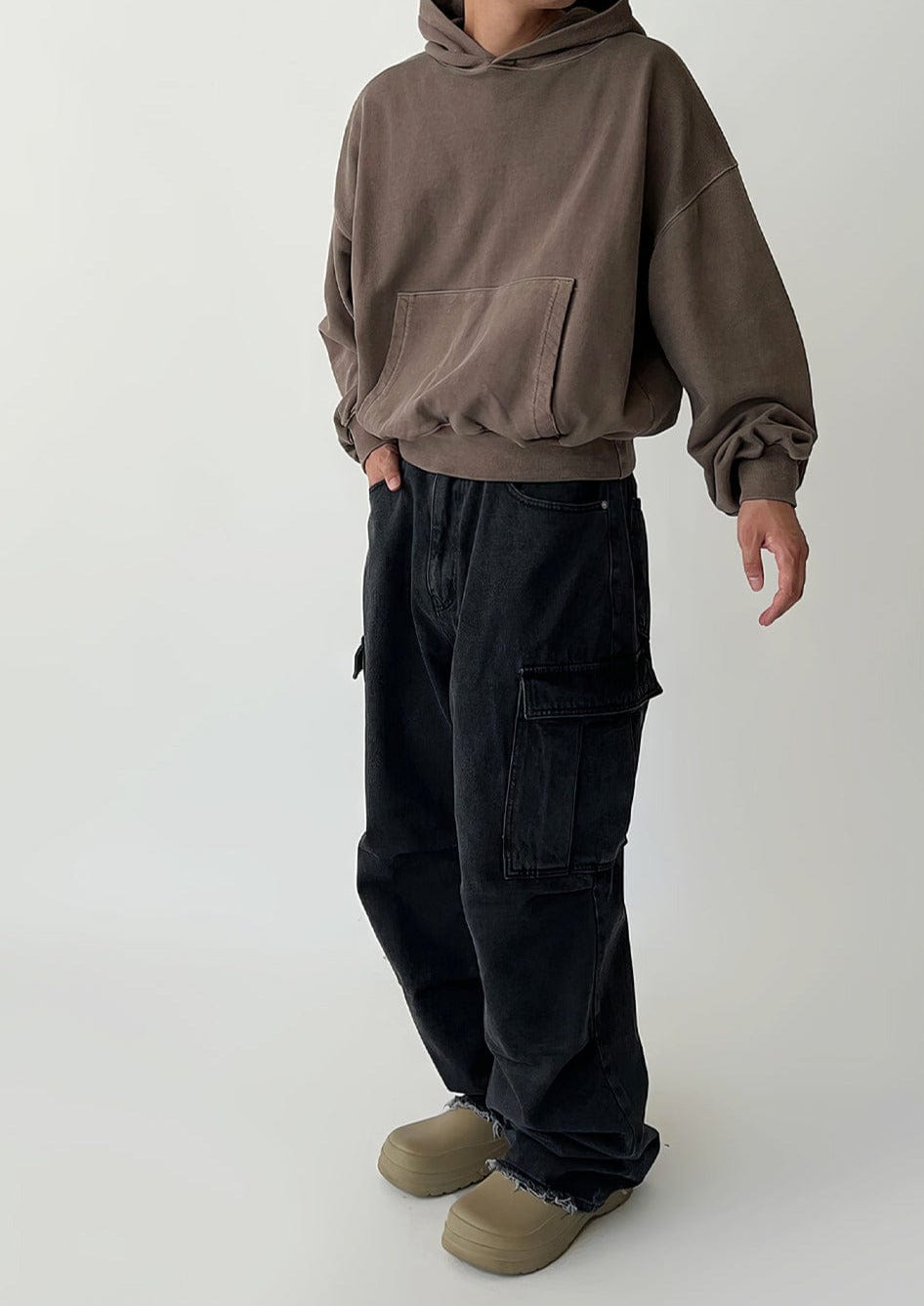 CROP PULLOVER HOODIE