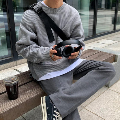 KNITTED ROUND NECK SWEATER