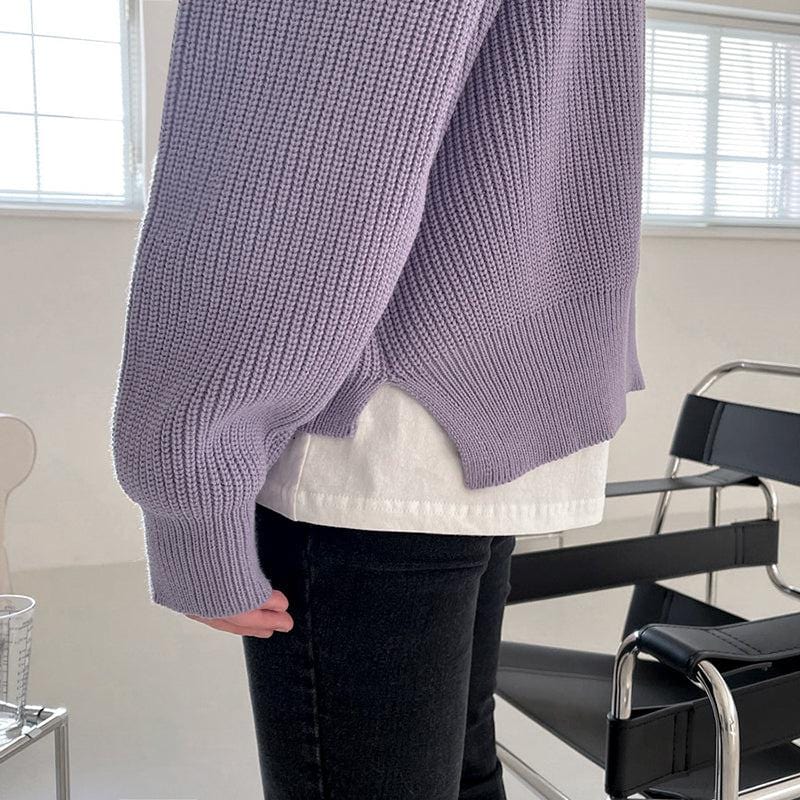 KNITTED SWEATER