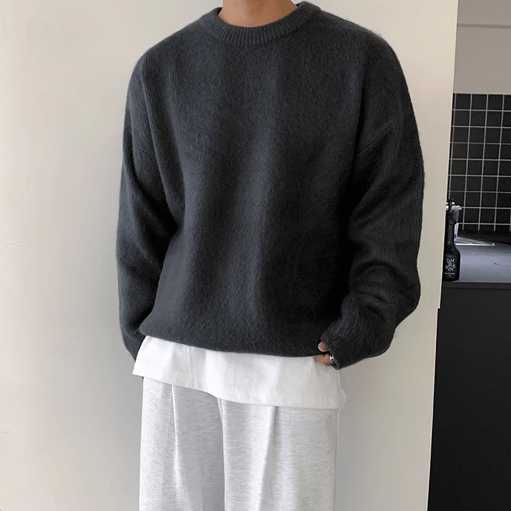 KNITTED PULLOVER SWEATER