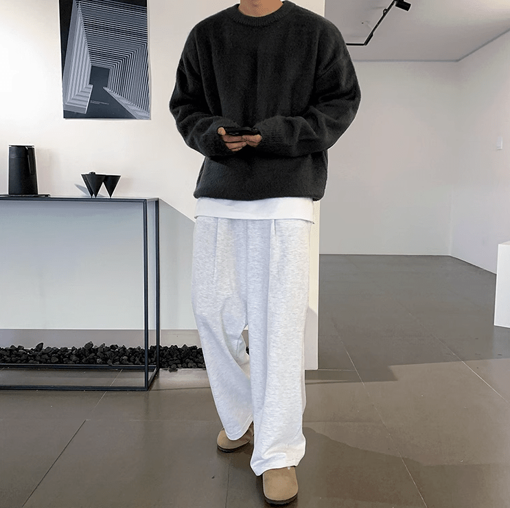 KNITTED PULLOVER SWEATER